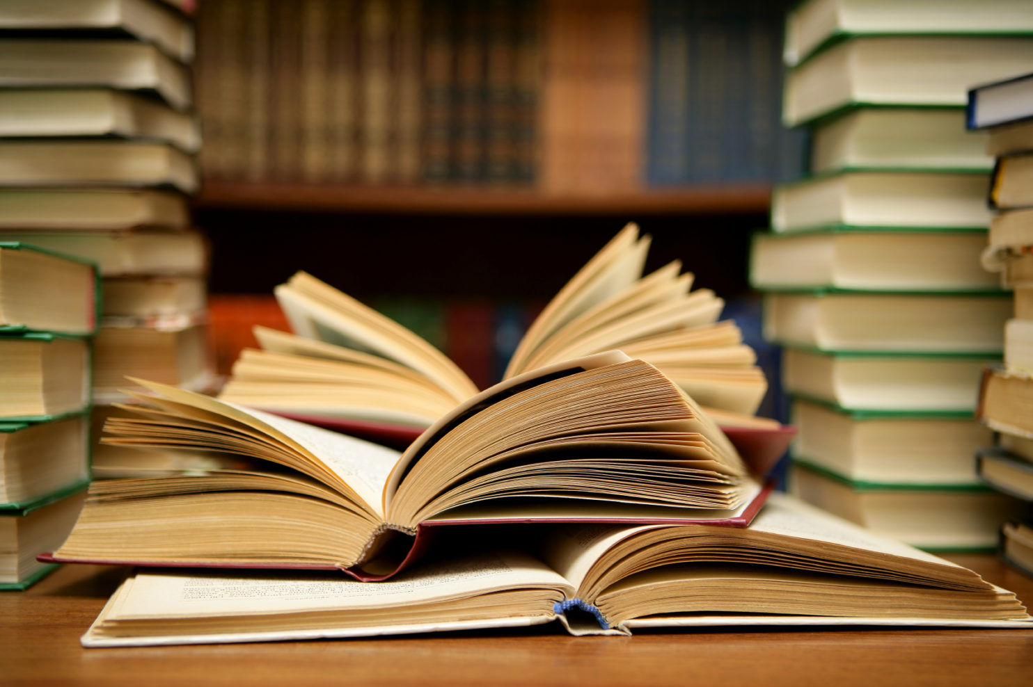 WELKE BOEKEN JE NU MOET LEZEN